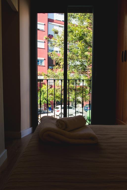 Ab Apartamentos Trinidad Málaga Oda fotoğraf